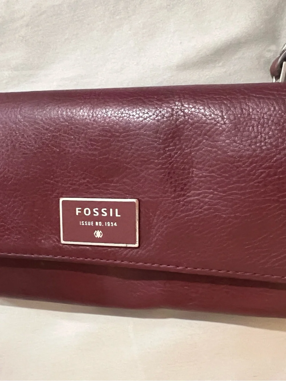 Fossil Women's Deep Wine Leather Wallet with Logo Plaque